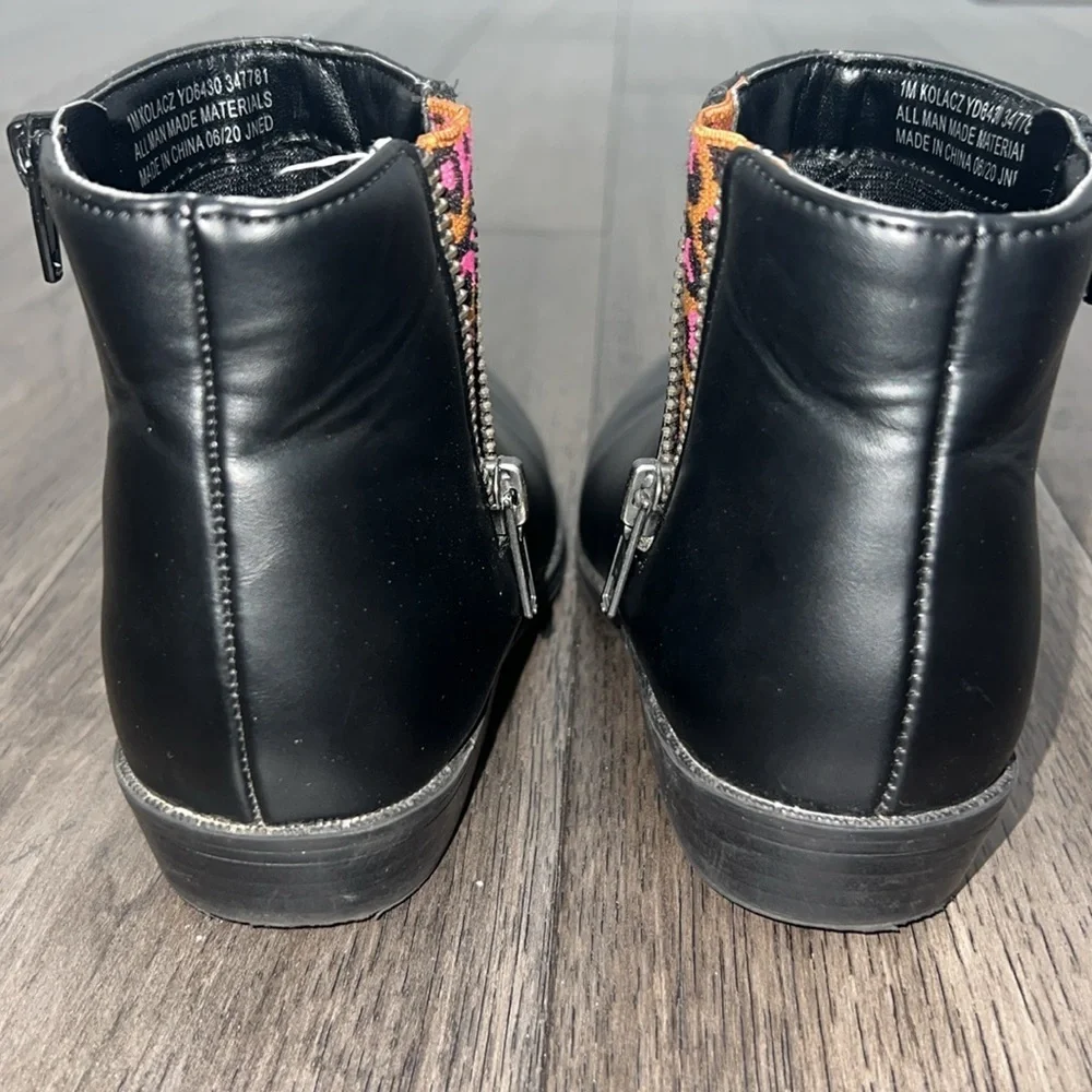 Sugar black dress booties with zippers and cheetah print